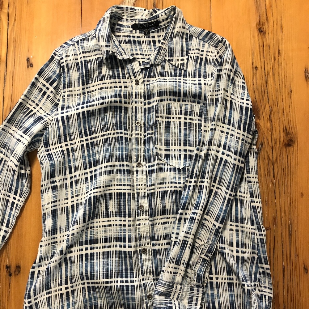 Velvet heart Long Sleeve Button Down Shirt